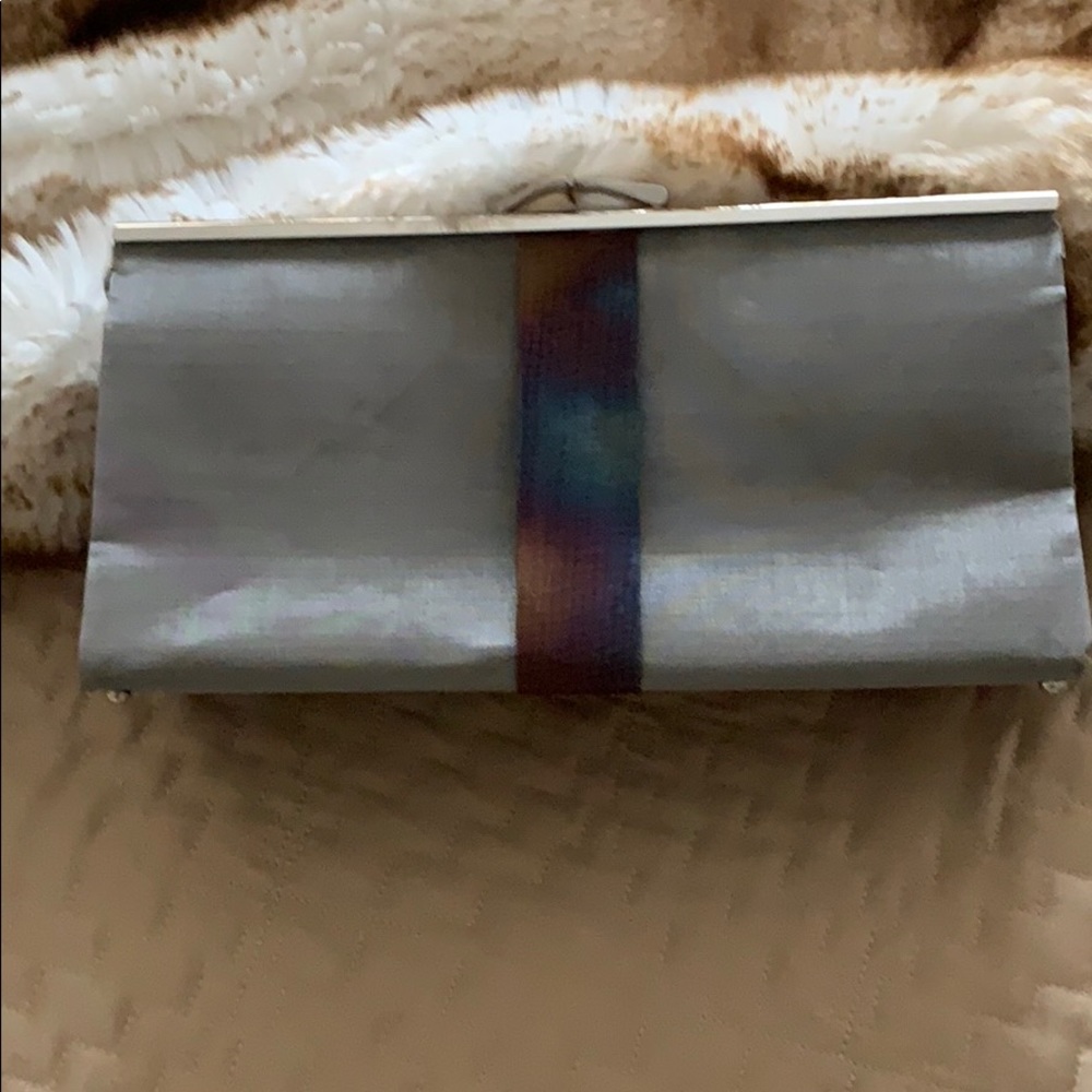 Multicolor Clutch - Picture 3 of 6